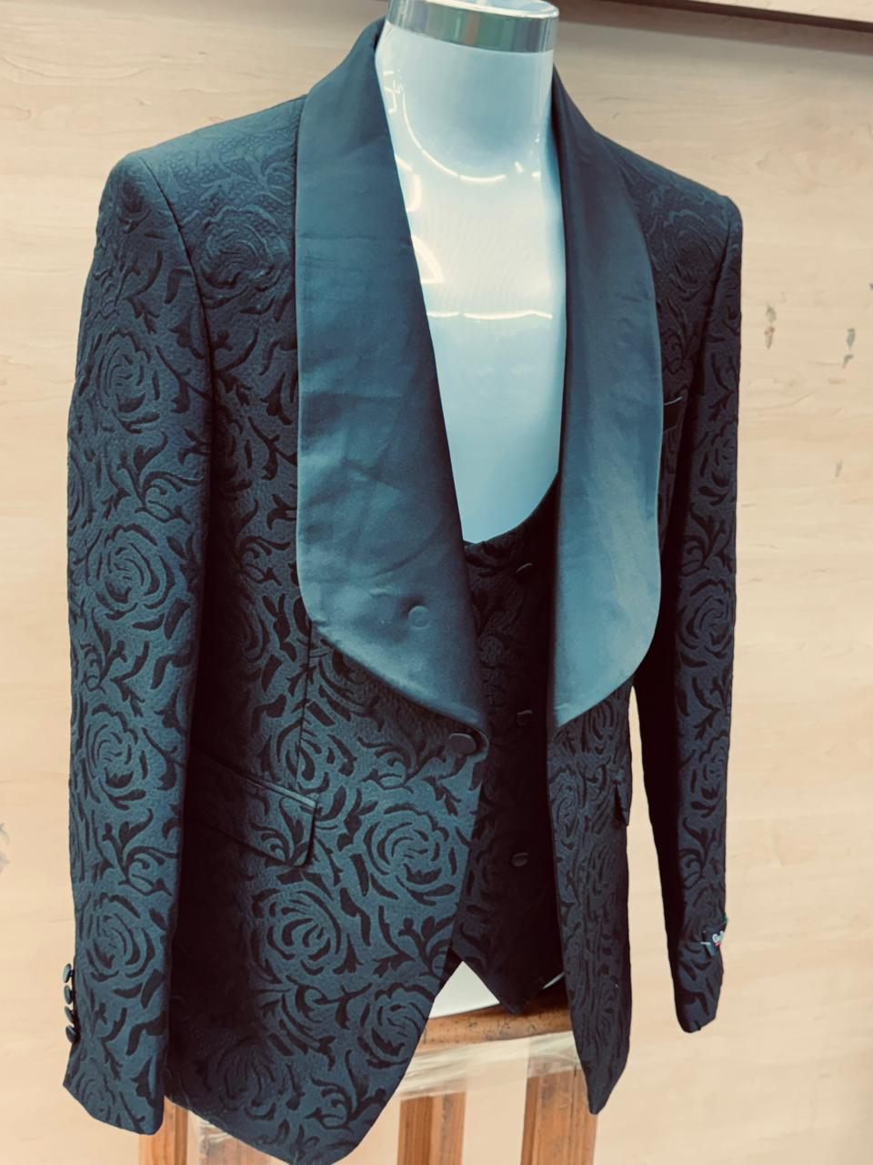 Tuxedo Floralblue Suit